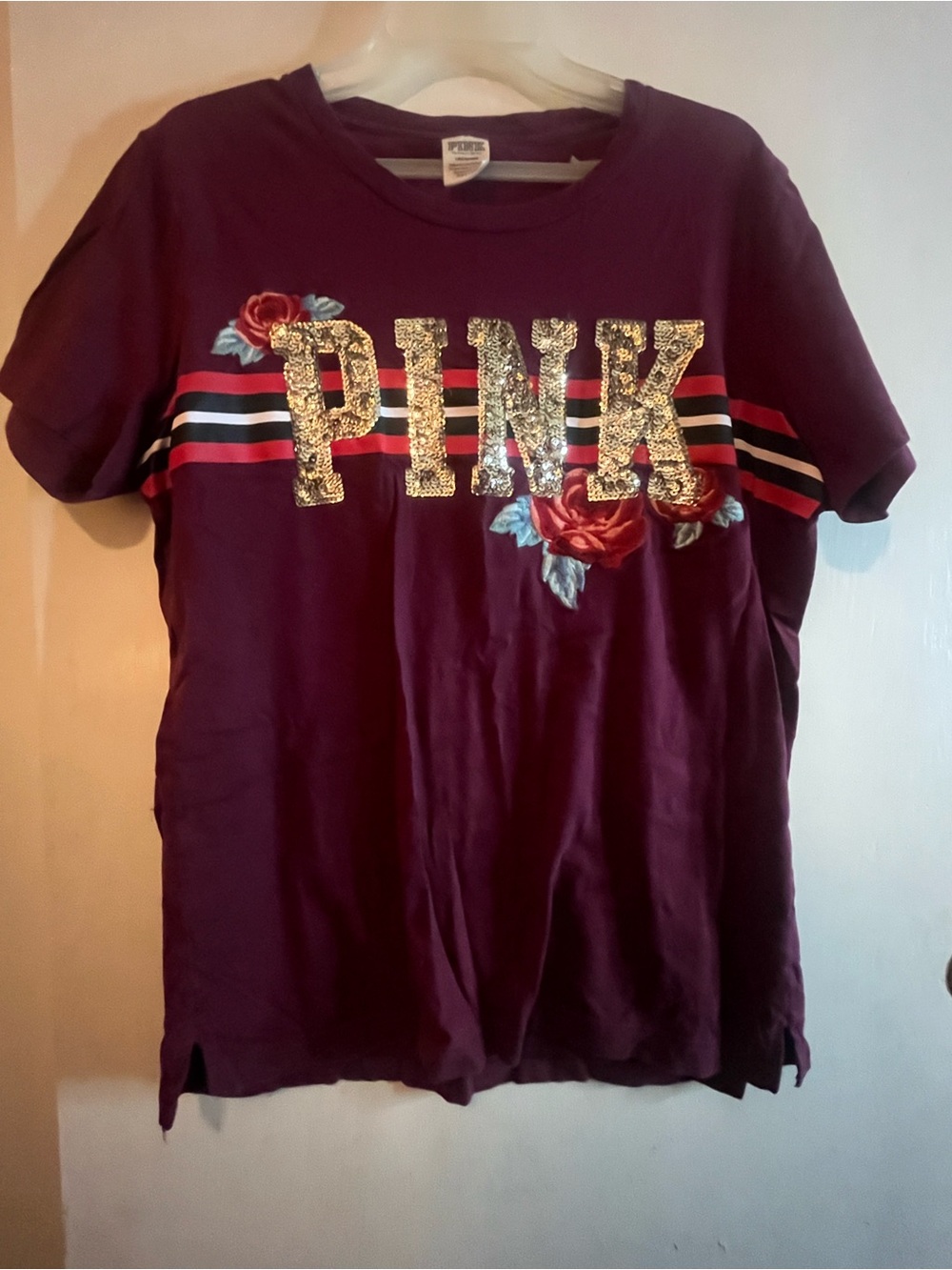 PINK Victoria's Secret Burgundy Short Sleeve Tee with Gold Sequin Logo